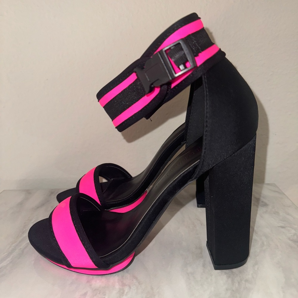 Sexy Platform comfy neon pink and black